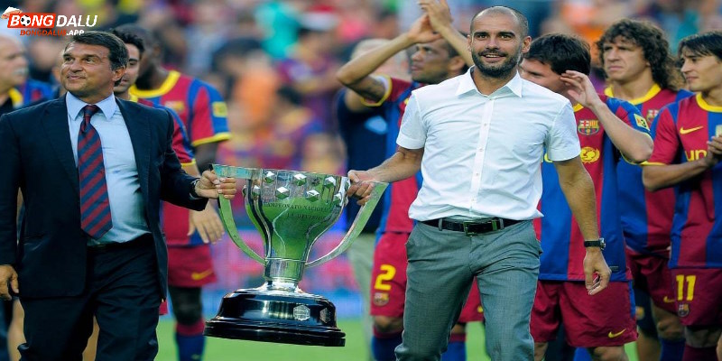 Pep Guardiola thành công với triết lý bóng đá thể lực tại Barcelona