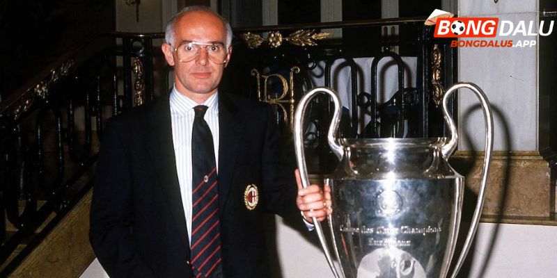 Arrigo Sacchi được xem là cha đẻ của Gegenpressing